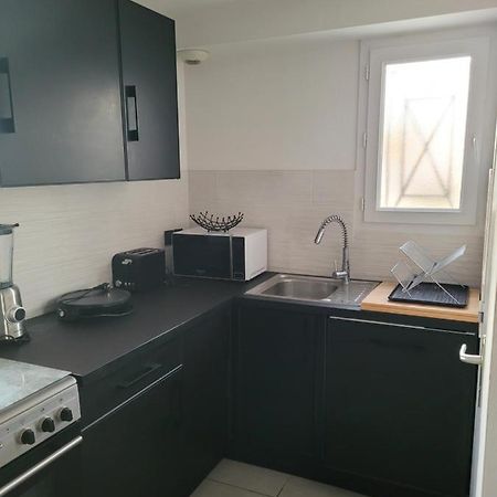Appartement Avec Exterieur Aigues-Mortes Exterior photo